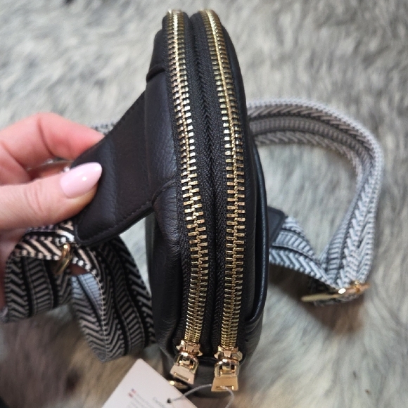 NWT PCLOVE Black Crossbody Bag with Patterned Strap - Picture 4 of 8